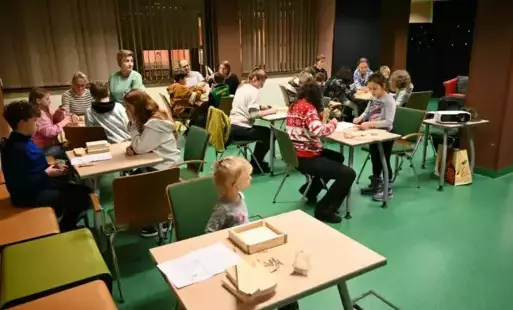 Zdjęcie do Warsztaty stolarskie pt. &bdquo;Zbuduj karmnik, dokarmiaj i obserwuj&rdquo; 