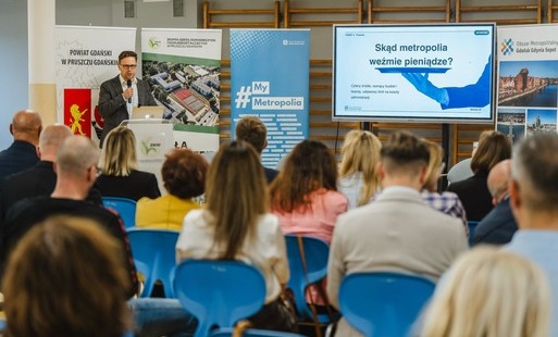Zdjęcie do Mieszkańcy powiatu gdańskiego pytali o przyszłość metropolii. Transport, wsp&oacute;lny bilet i pieniądze w centrum dyskusji