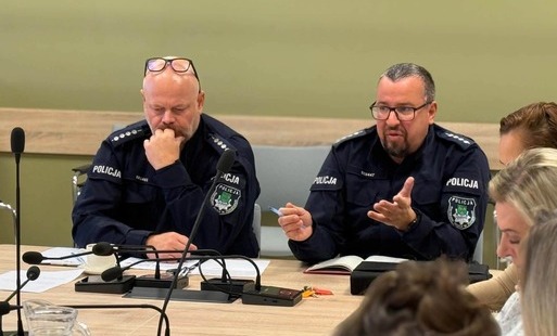 Zdjęcie do O bezpieczeństwie w plac&oacute;wkach oświatowych naszej gminy