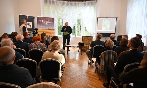 Zdjęcie do Konferencja popularnonaukowa "Polacy Gdańskich Wyżyn" 